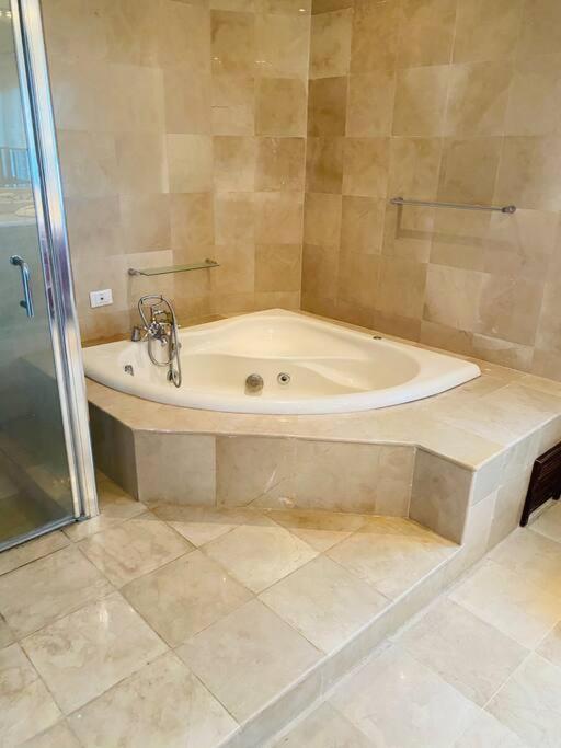 Malecon Vista Mar Habitacion Privada Larimar, Санто Доминго Екстериор снимка
